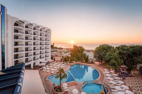 GRIFID Club Hotel Arabella in СПА център Ривиера Бийч — foto 3