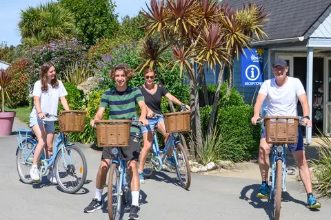 Flower Camping Cap Finistère in Penmarc'h — foto 21