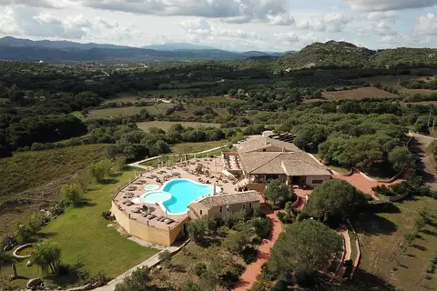 Parco Degli Ulivi in Alzachèna/Arzachena — foto 9