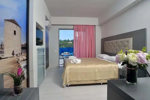 TRYP by Wyndham Corfu Dassia in Ύψος — foto 5