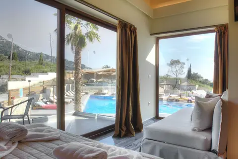 Porto Demo Hotel in Άγιος Γεώργιος — foto 23