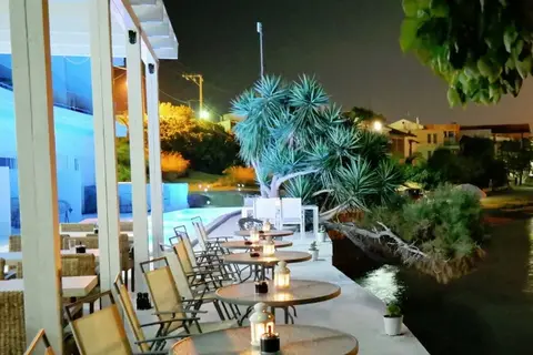 Porto Evia Boutique Hotel in Δημοτική Ενότητα Αμαρυνθίων — foto 7