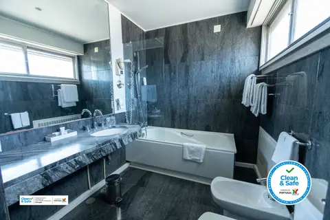 Hotel Florida in Almada — foto 12