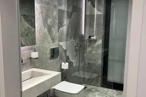 Rozafa Palace Hotel in Saranda — foto 23