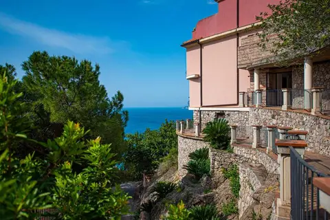 Baia Taormina Hotel in Forza d'Agrò — foto 21