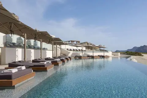 Santo Mine Oia Suites in Pizza Santorini