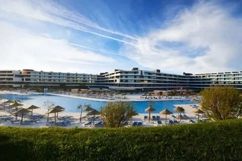 Alvor Baia Resort Hotel in Mexilhoeira Grande