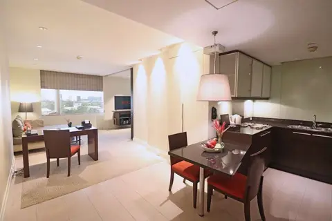 Siri Sathorn Bangkok in Bangkok — foto 15