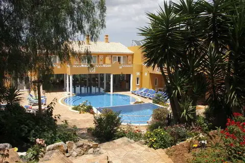Montinho de Ouro in Lagos, foto 22