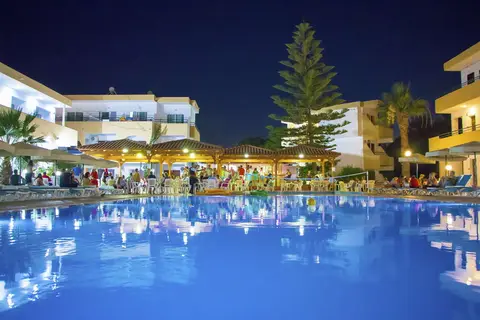 Marathon Hotel in Κολύμπια — foto 22