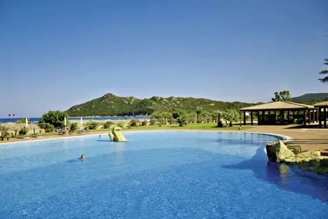Garden Beach Hotel & Resort in Castiadas — foto 25
