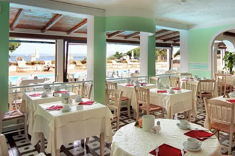 Grand Hotel Smeraldo Beach in Baja Sardinia — foto 8