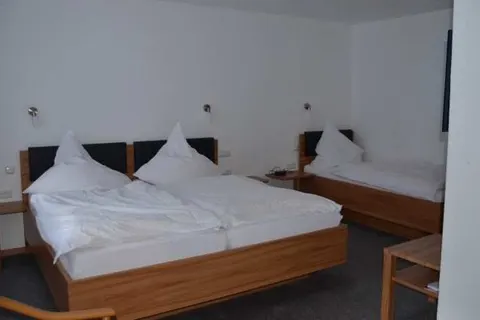 Hotel zum Reinhardswald foto 5