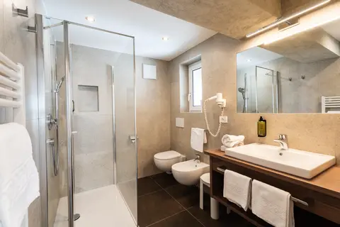 Hotel Astor Suites - logies en ontbijt in Sëlva Wolkenstein in Gröden Selva di Val Gardena, foto 15