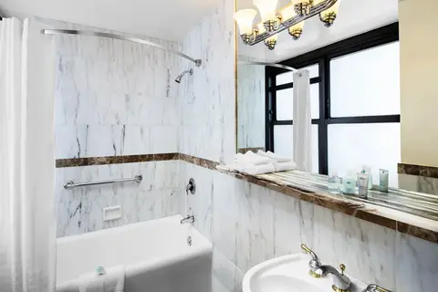 Hotel Wyndham The New Yorker in Buffalo — foto 30