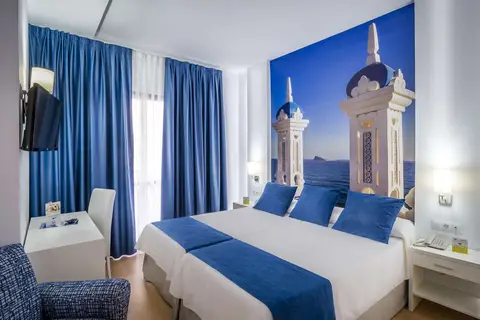 Hotel Avenida in Benidorm — foto 3