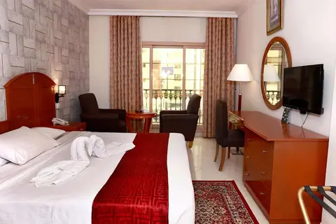 Dolphin Hotel & Appartementen in ديرة — foto 4