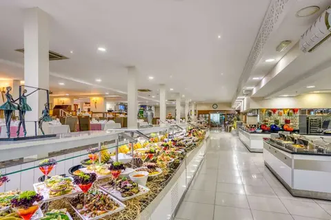Sealife Family Resort Hotel in Muratpaşa — foto 25