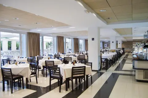Hotel Garbí Costa Luz in Conil de la Frontera — foto 13