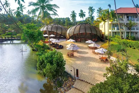 Anantara Peace Haven Tangalle Resort in Tangalle — foto 22