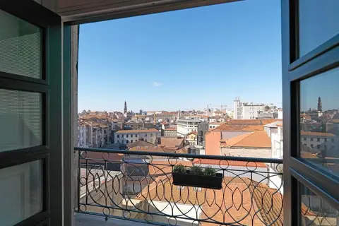 Feels Like Home Santa Catarina Prime Suites in Porto, foto 15