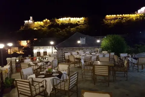 Hotel Kodra in Gjirokastra — foto 3
