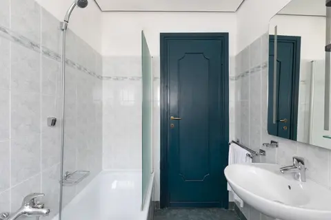 B&B HOTEL Como City Center in Bardolino — foto 11