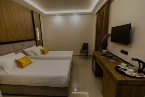 Kraal Hotel in Vlora — foto 14