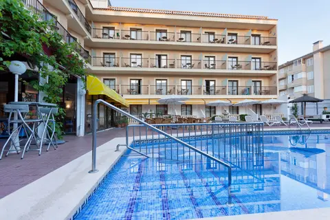 Amoros Hotel in Capdepera