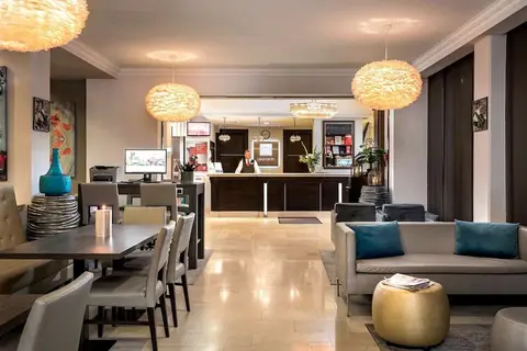 Leonardo Hotel Budapest in Boedapest — foto 2