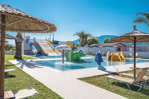 Sandy Beach Hotel in Μαρμάρι — foto 12