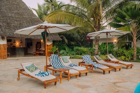 White Paradise Boutique Resort in Pongwe — foto 19