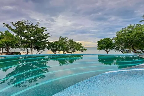 Island Escape by Burasari in ภูเก็ต — foto 11