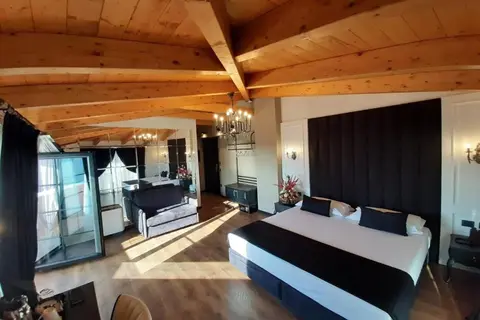 Hotel Kloest in Durres — foto 16