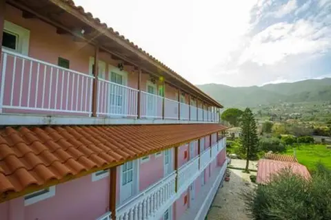 Giannis Studios in Alykanas — foto 3
