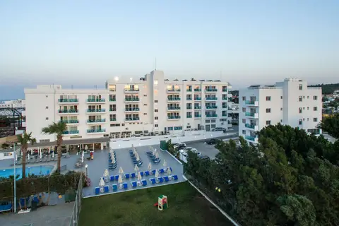 Kapetanios Bay Hotel in Kapetanios Bay Hotel, foto 2