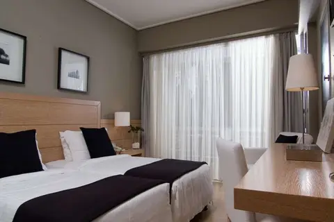 Sea View Hotel in Δήμος Γλυφάδας — foto 11