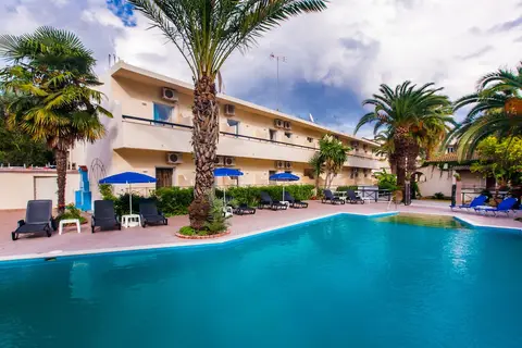 Ipsos Di Mare Hotel in Ypsos — foto 24