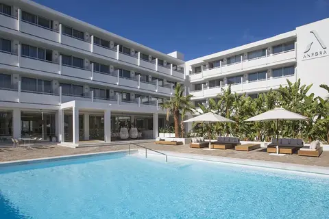 Hotel Anfora Ibiza in Santa Eulària des Riu