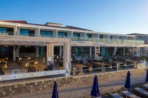 Mandala Seafront Suites in Laganas, foto 3