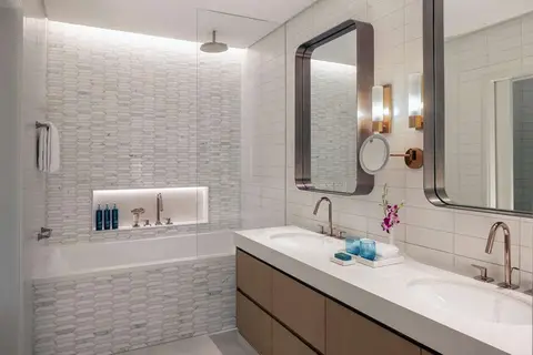Hilton Dubai Jewel of the Creek Residences in Dubai — foto 13