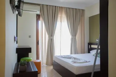 Villa Amalia Sun Beach in Νέα Βρασνά — foto 21