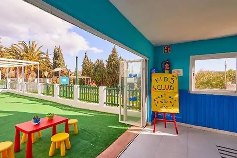 Holiday Center Santa Ponsa in Calvià — foto 20