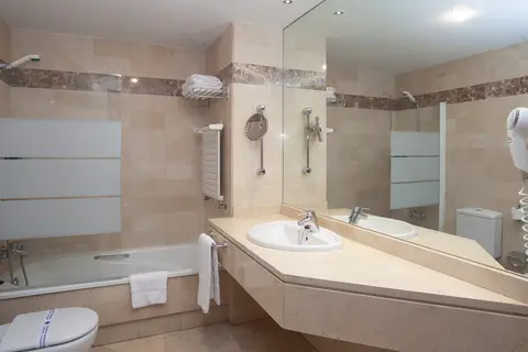 Aparthotel Campus in Oviedo — foto 10