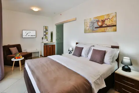 Hotel La Mer in Budva — foto 28