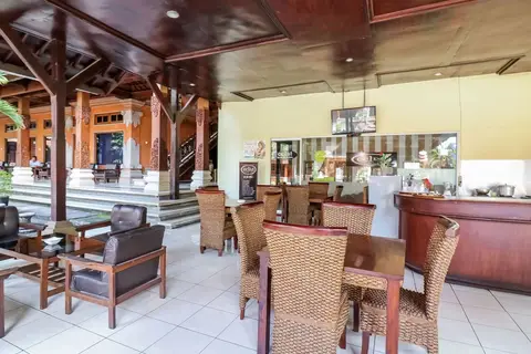 Super OYO 3261 Hotel Ratu in Denpasar — foto 2