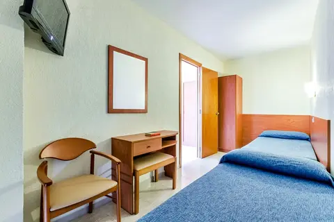Mar Blau Hotel in Calella — foto 22
