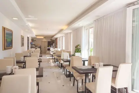 Suite Hotel Elite in Bologna — foto 6