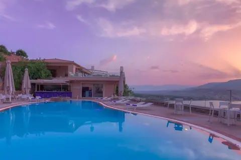 Princess Kyniska Suites in Karavostasi, Monemvasia, Asopos — foto 17
