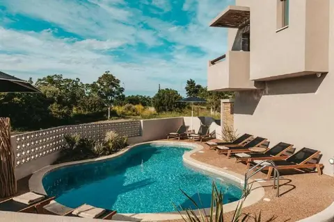 Amoessa Polychrono Suites & Rooms in Δημοτική Ενότητα Παλλήνης — foto 2